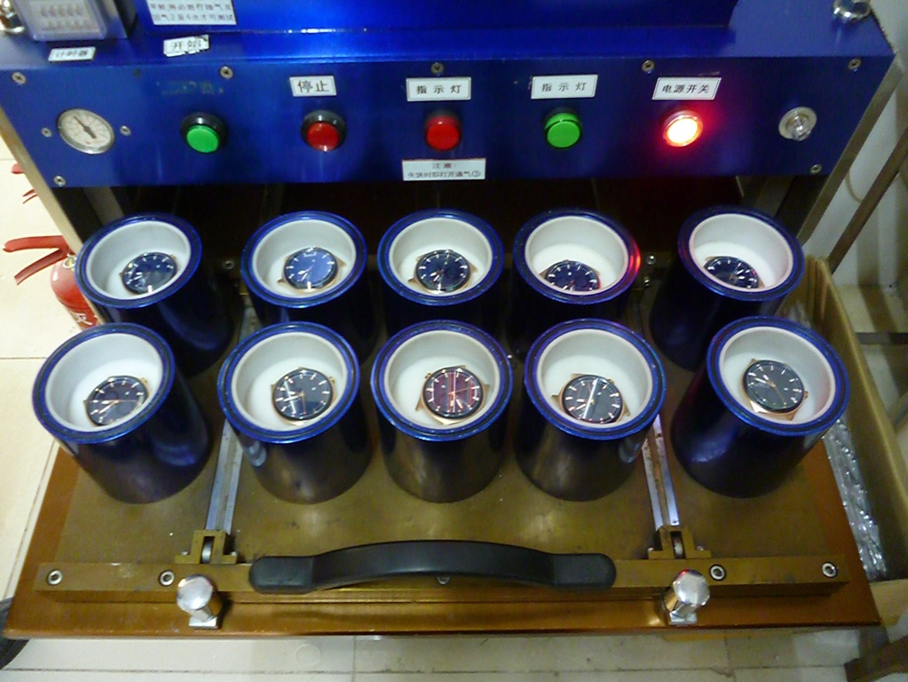 Watch Quality Test of Pre-Shipment